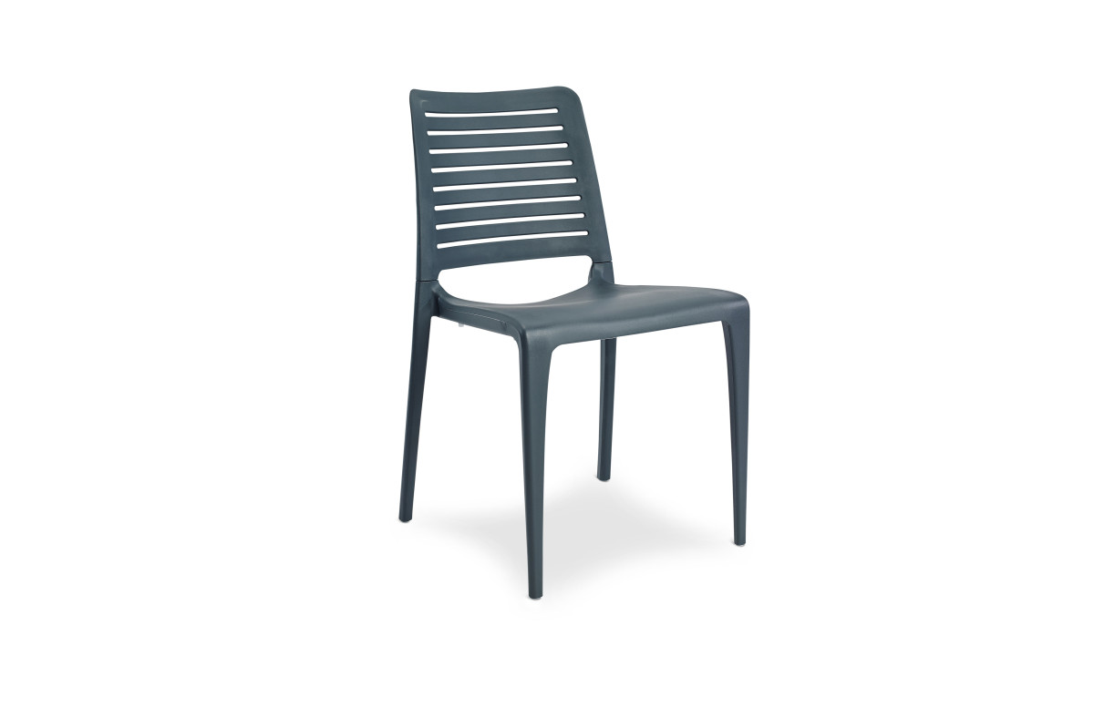Chaise de jardin empilable PARK en polypropylène EZPELETA Chaise de jardin empilable PARK en polypropylène EZPELETA