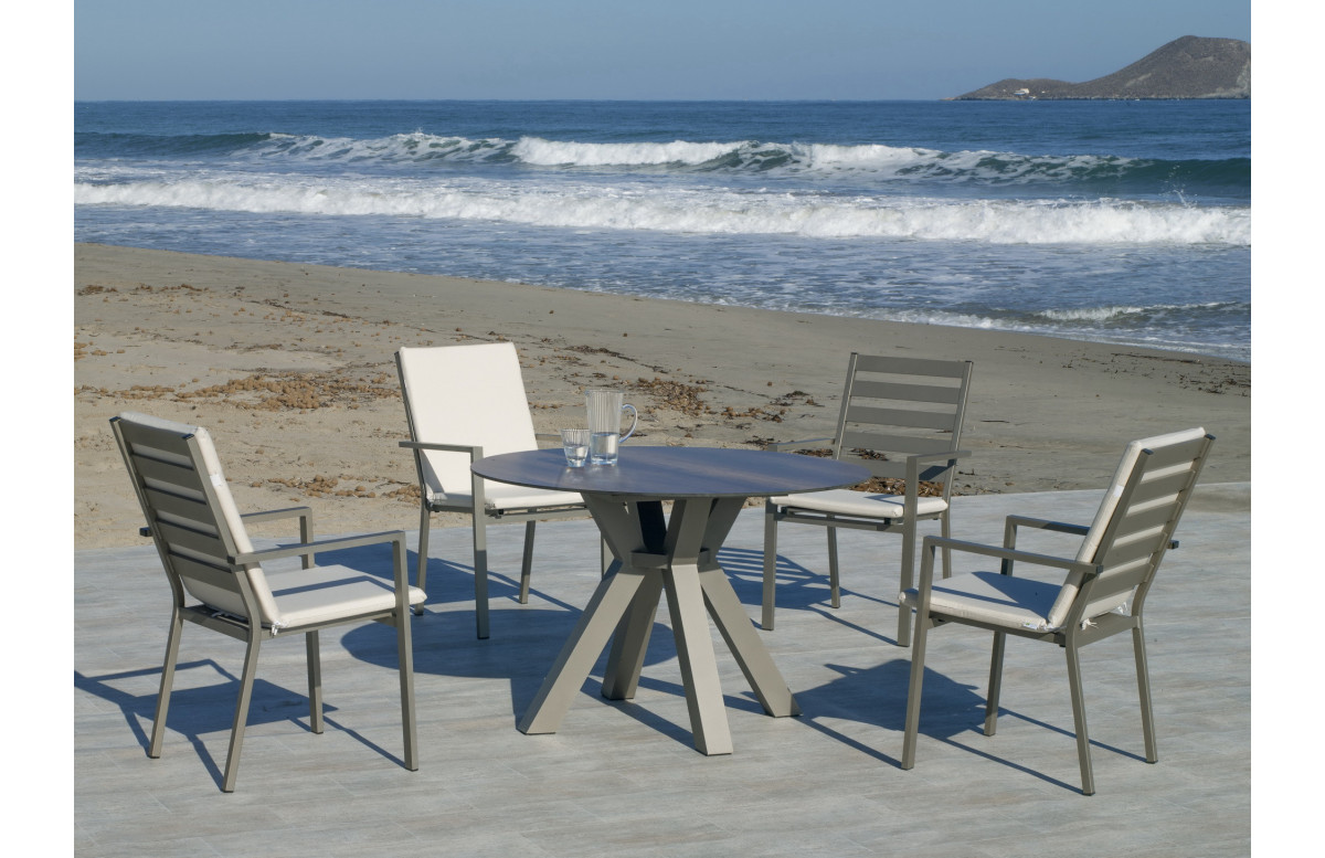 Ensemble table ronde et fauteuils de jardin 4 personnes en aluminium et HPL - Velonia/palma - champagne - Hevea Ensemble table ronde et fauteuils de jardin 4 personnes en aluminium et HPL - Velonia/palma - champagne - Hevea