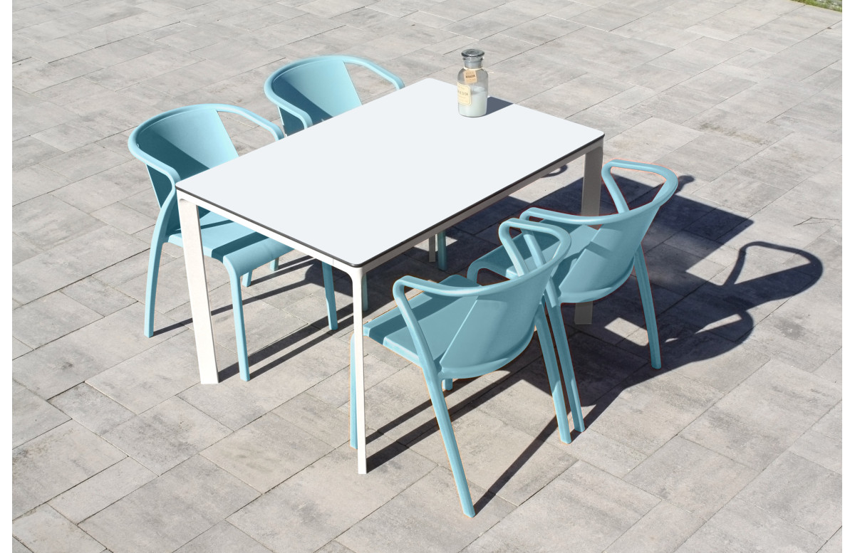 Ensemble table et chaises de jardin 4 personnes Ezpeleta Meet-Fado Ensemble table et chaises de jardin 4 personnes Ezpeleta Meet-Fado