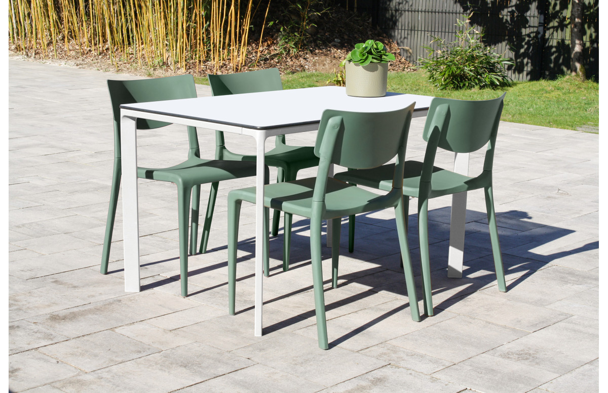Ensemble table et chaises de jardin 4 personnes Ezpeleta Meet-Town Ensemble table et chaises de jardin 4 personnes Ezpeleta Meet-Town
