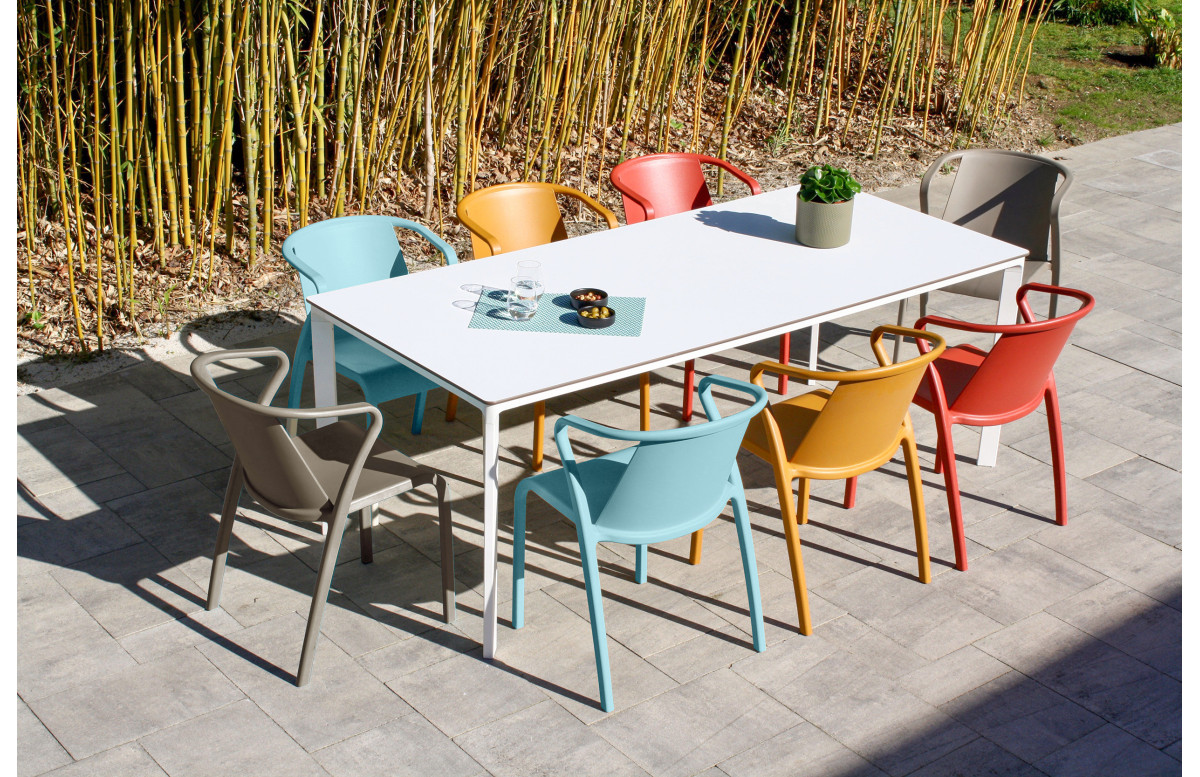 Ensemble table et chaises de jardin 8 personnes Ezpeleta Meet-Fado Ensemble table et chaises de jardin 8 personnes Ezpeleta Meet-Fado