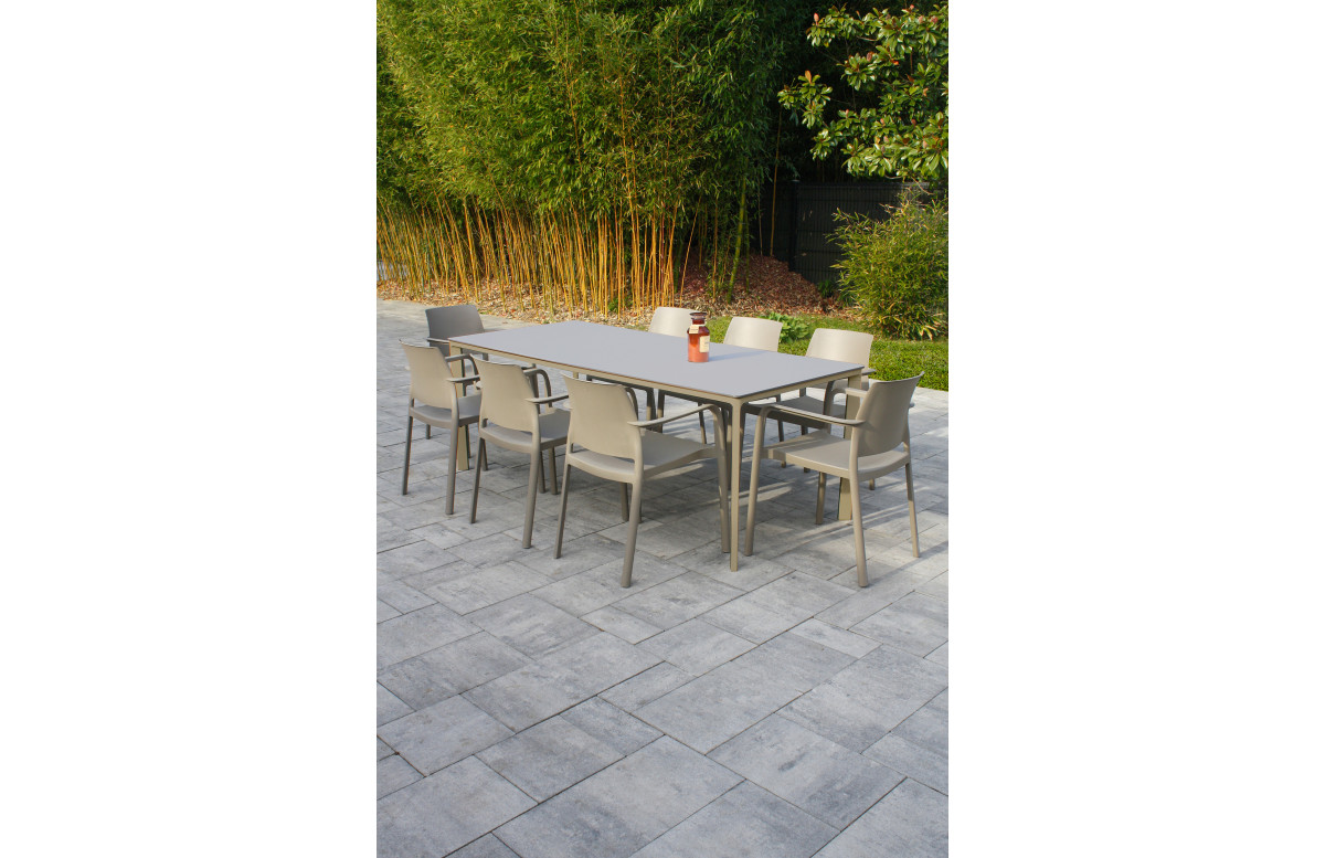 Ensemble table et fauteuils de jardin 8 personnes Ezpeleta Meet-Dock