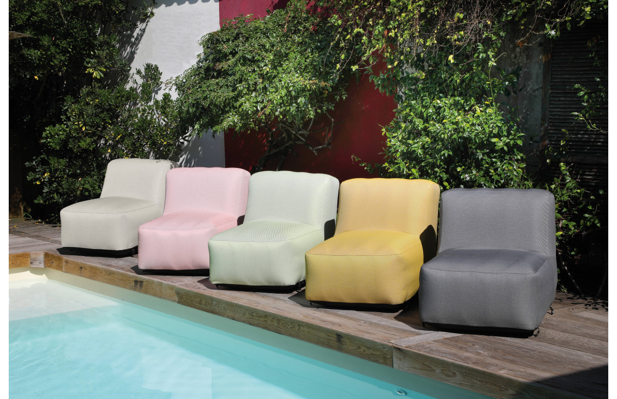 Fauteuil en polyester - BALLOON - ProLoisirs Fauteuil en polyester - BALLOON - ProLoisirs