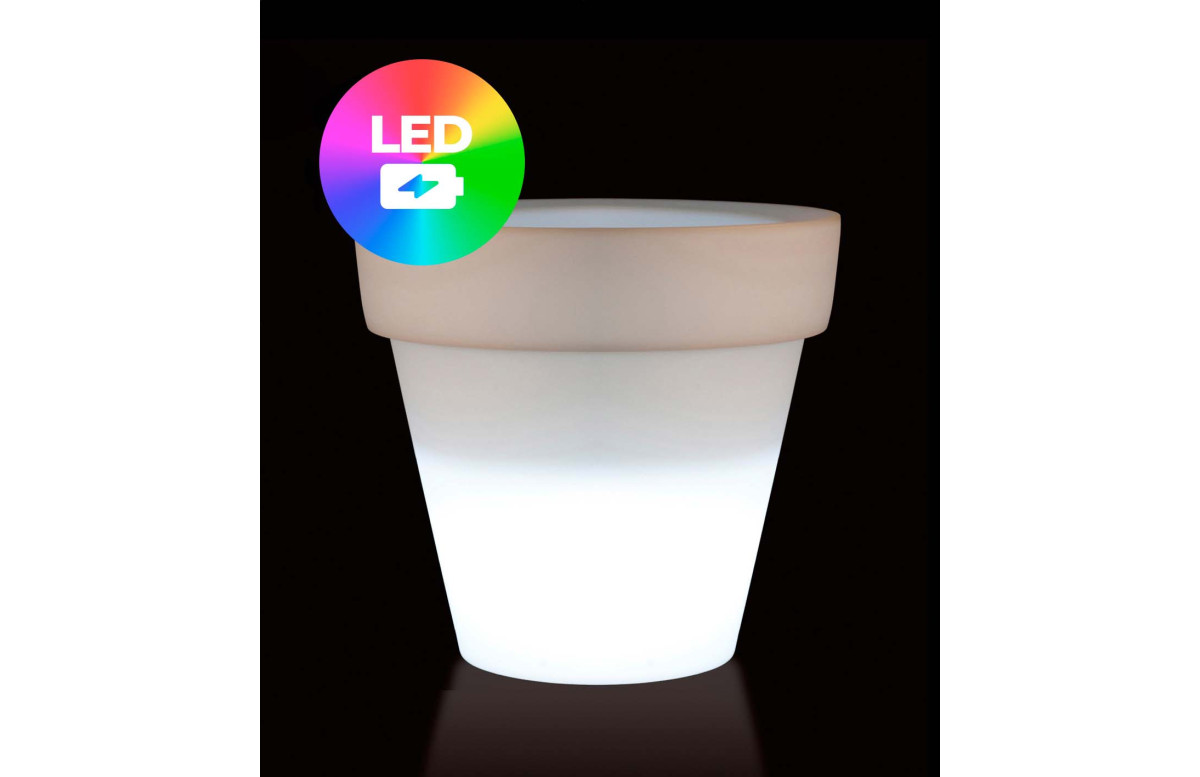 Pot de fleur 120x120x106 STUDIO PLANTERS Led RGBW et batterie par Studio Vondom - Vondom Pot de fleur 120x120x106 STUDIO PLANTERS Led RGBW et batterie par Studio Vondom - Vondom