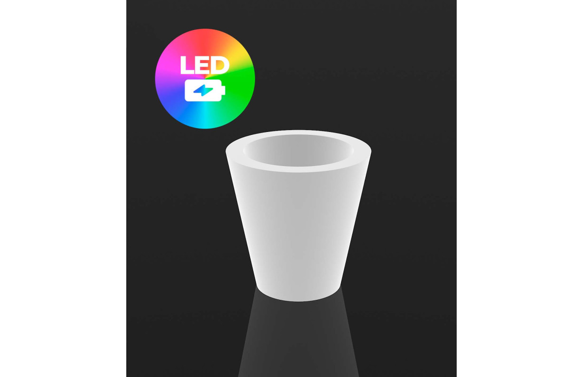 Pot de fleur 120x120x103 STUDIO PLANTERS Led RGBW et batterie par Studio Vondom - Vondom Pot de fleur 120x120x103 STUDIO PLANTERS Led RGBW et batterie par Studio Vondom - Vondom