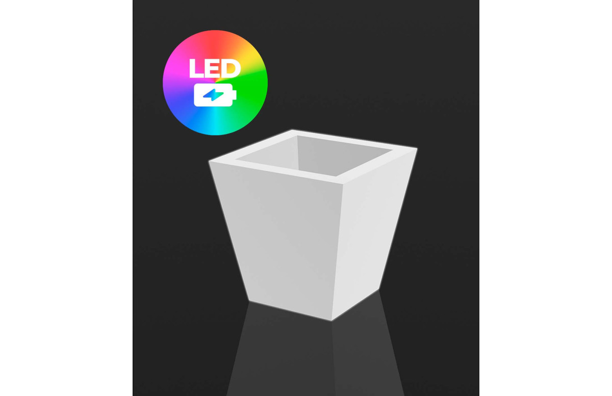Pot de fleur 80x80x80 STUDIO PLANTERS Led RGBW et batterie par Studio Vondom - Vondom Pot de fleur 80x80x80 STUDIO PLANTERS Led RGBW et batterie par Studio Vondom - Vondom