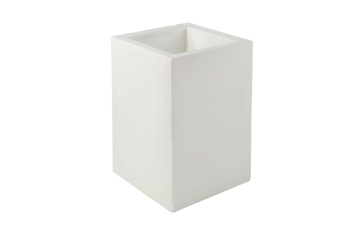 Pot de fleur 18x18x36 STUDIO PLANTERS basic par Studio Vondom - Vondom Pot de fleur 18x18x36 STUDIO PLANTERS basic par Studio Vondom - Vondom