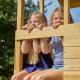 Aire de jeux cabane en bois dans les arbres TP Toys tour glissiere structure murs et portique FSC