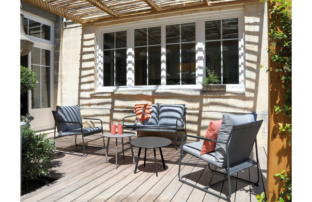 Salon de jardin design bas Bali Alizé 4 personnes en acier Salon de jardin design bas Bali Alizé 4 personnes en acier