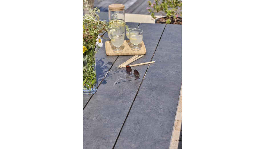 Table de jardin ANNECY (175x100) en aluminium et plateau HPL - BLANC