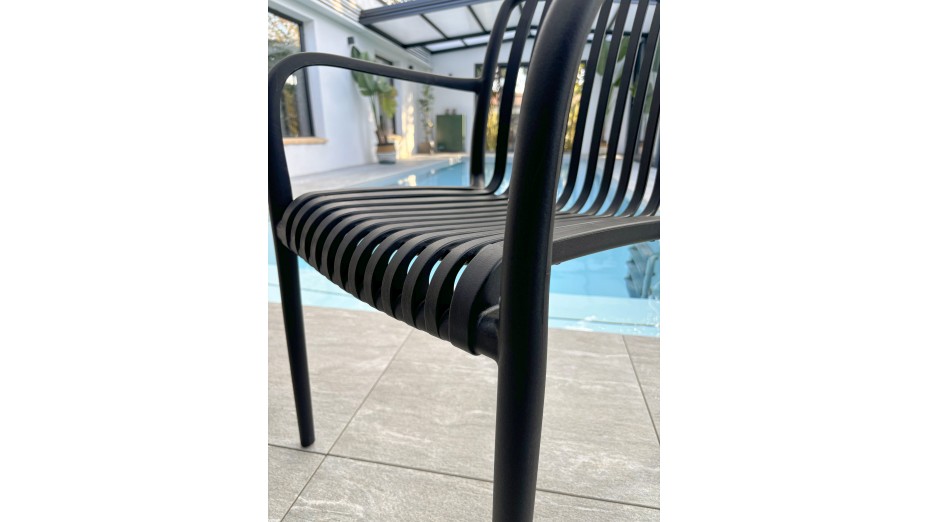 Fauteuil de jardin empilable TIAGO en polypropylène - NOIR