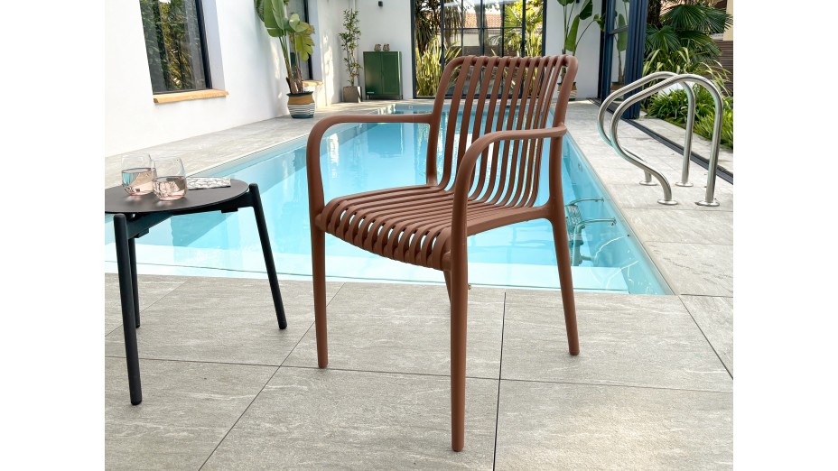 Lot composé de 2 fauteuils de jardin TIAGO-FT-TERRACOTTA empilables