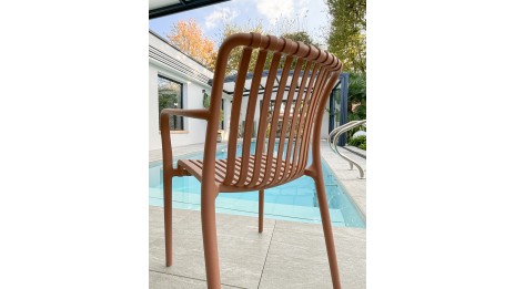 Fauteuil de jardin empilable TIAGO en polypropylène - TERRACOTTA