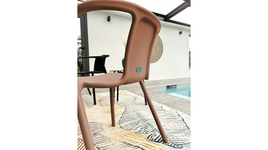Fauteuil de jardin empilable DIEGO en polypropylène - TERRACOTTA