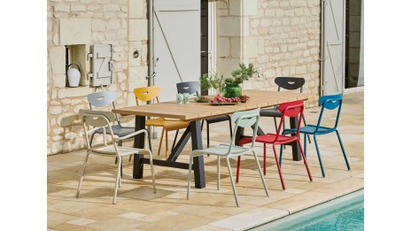 Chaise empilable Smiley